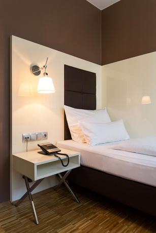 Hotel Santo