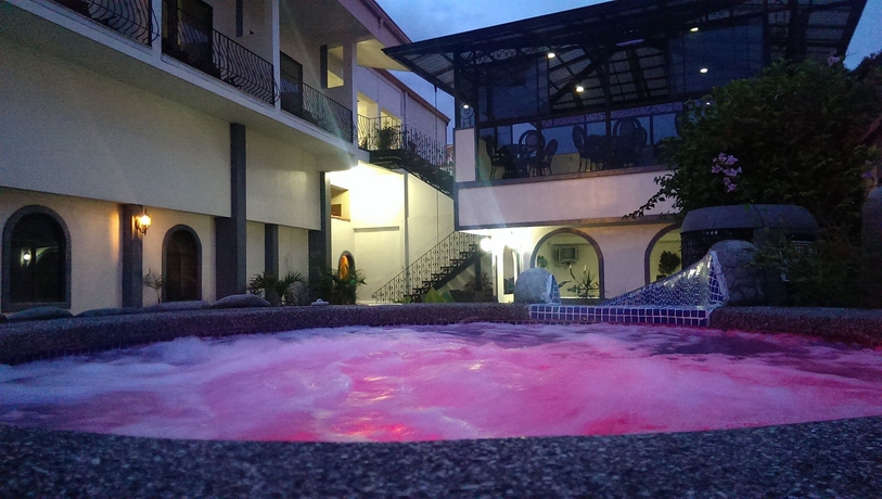 Hotel Santo Tomas