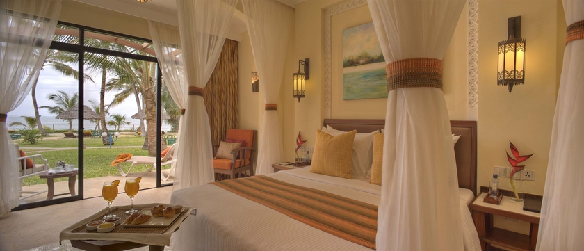 Hotel Sarova Whitesands Beach
