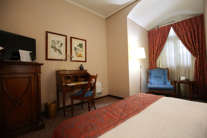 Hotel Savigny Frankfurt