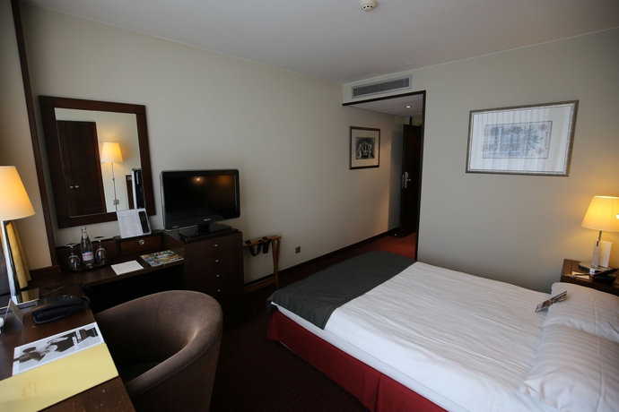 Hotel Savigny Frankfurt