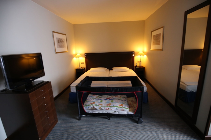 Hotel Savigny Frankfurt