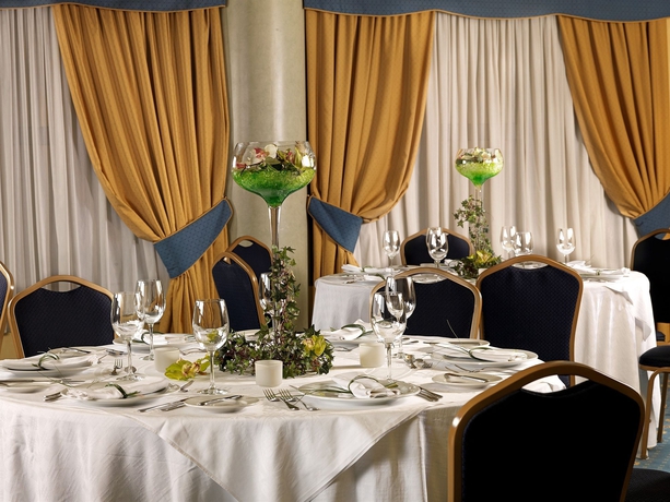 Hotel Savoy