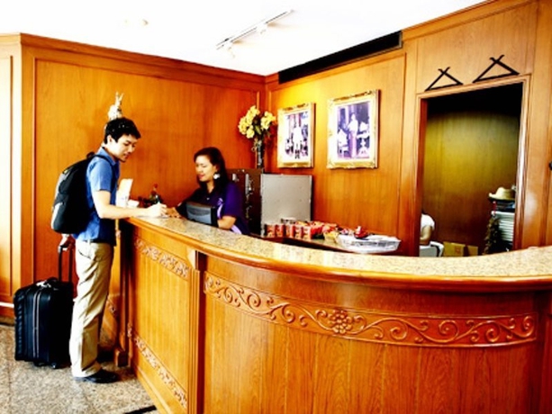 Hotel Sawasdee Langsuan Inn