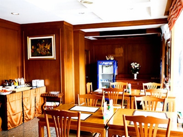 Hotel Sawasdee Langsuan Inn