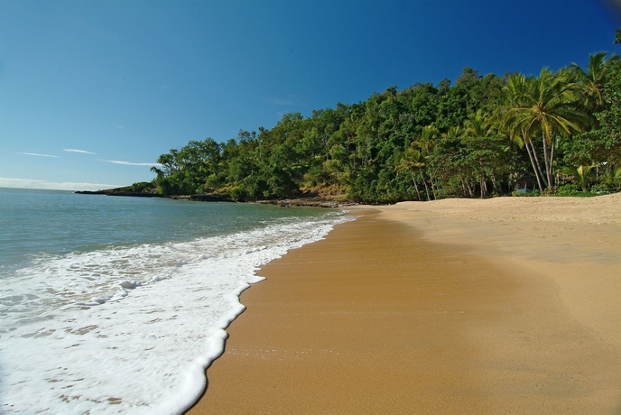 Hotel Sea Change Beachfront