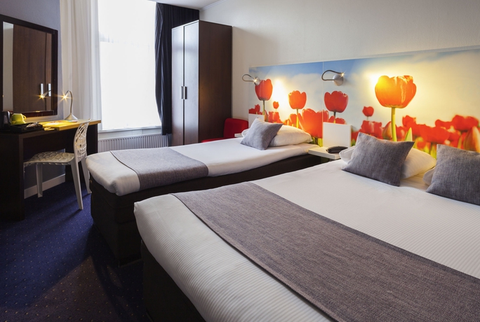 Hotel Seasons