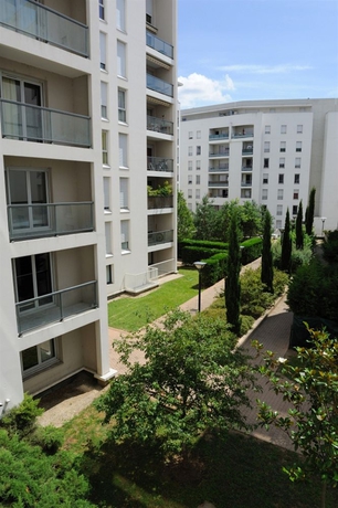 Hotel Sejours Et Affaires Lyon Park Avenue