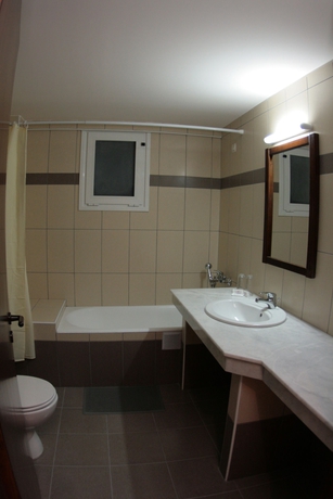 Hotel Semiramis Village