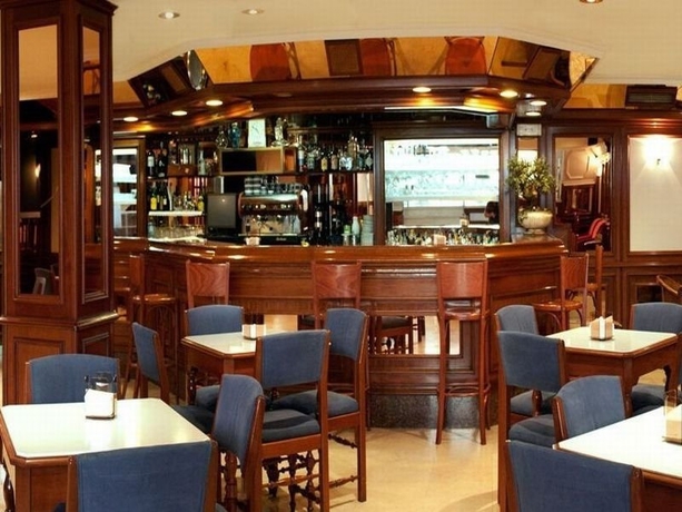 Hotel Serantes