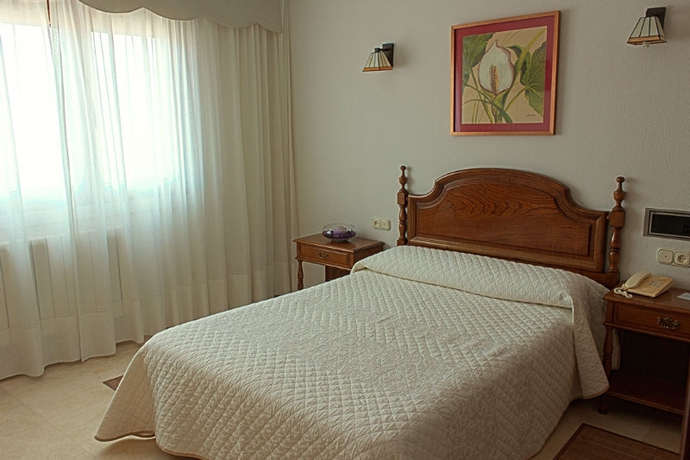 Hotel Serantes