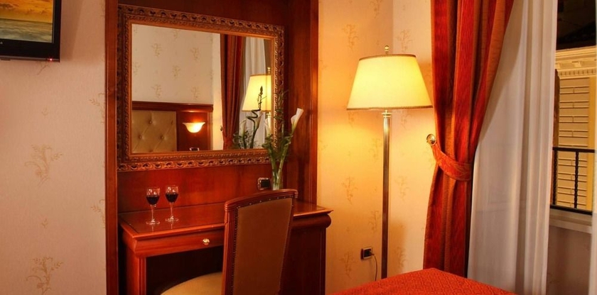 Hotel Serena
