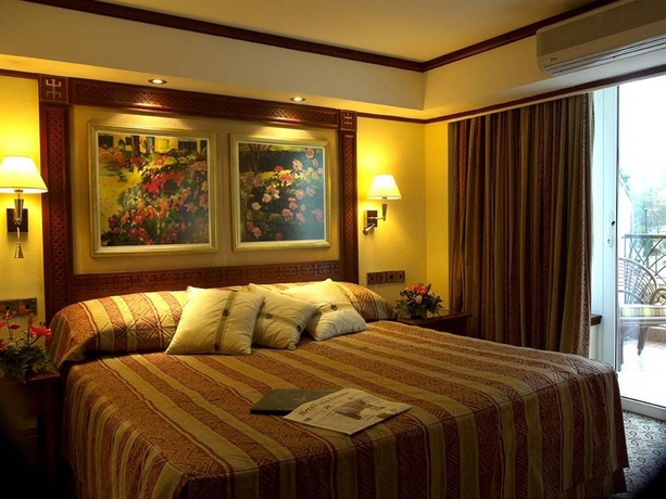 Hotel Serena