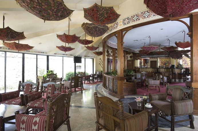 Hotel Serena