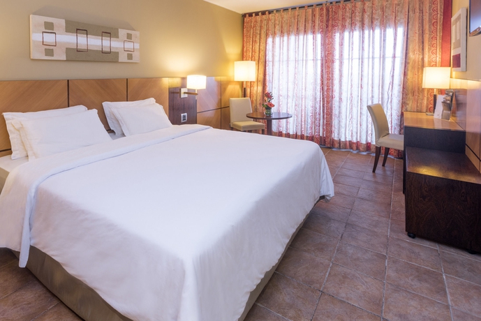 Hotel Serhs Natal Grand 