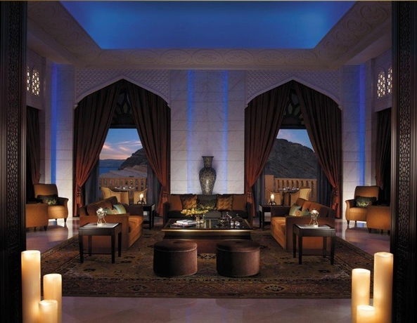 Hotel Shangrila Al Bandar