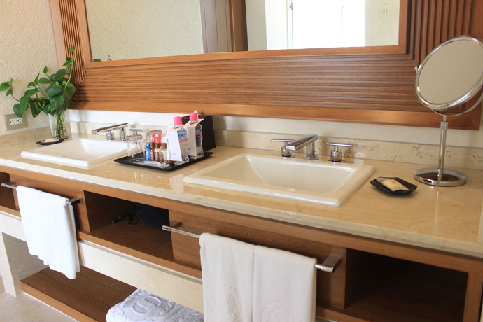 Hotel Sheraton Buganvilias Resort & Convention Center