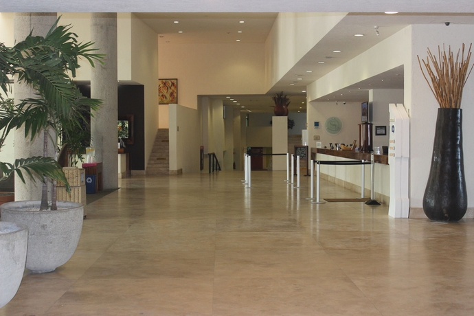 Hotel Sheraton Buganvilias Resort & Convention Center