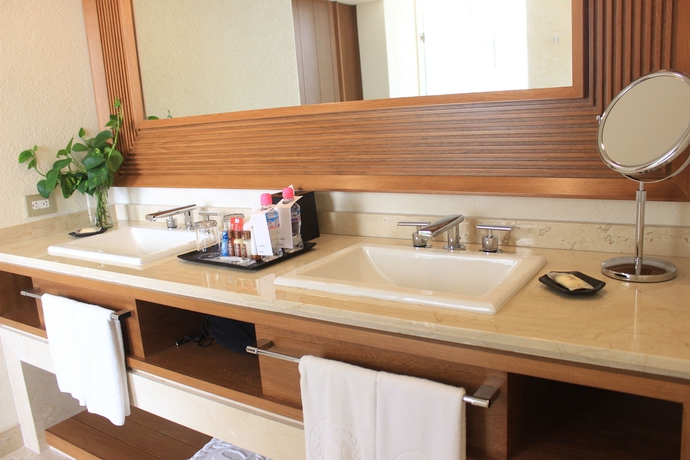 Hotel Sheraton Buganvilias Resort & Convention Center