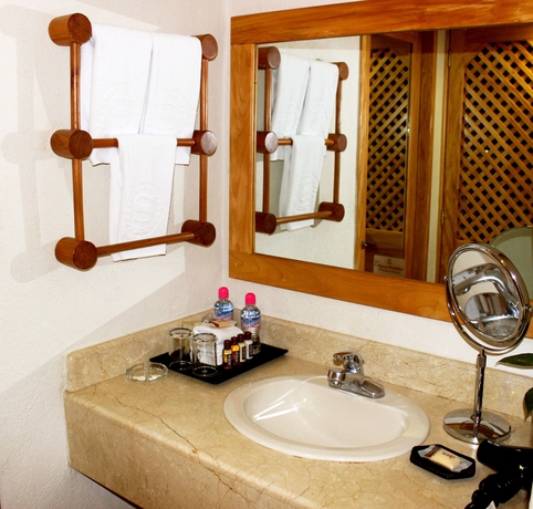 Hotel Sheraton Buganvilias Resort & Convention Center