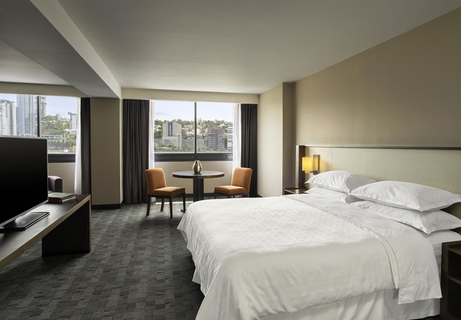 Hotel Sheraton Suites Santa Fe