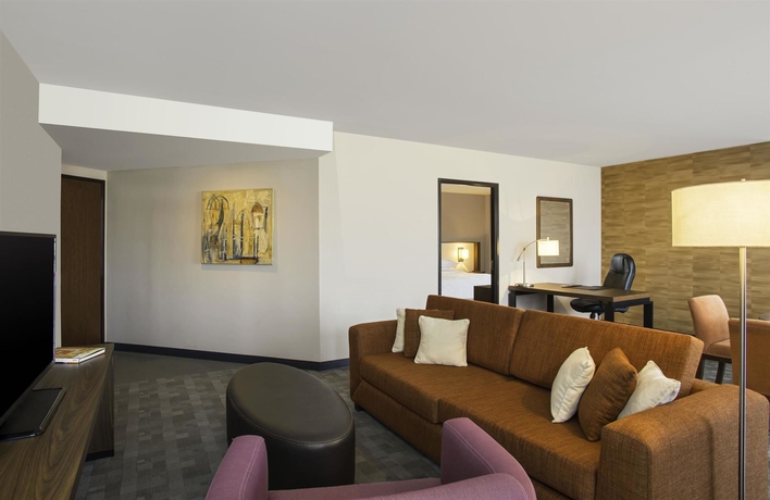 Hotel Sheraton Suites Santa Fe
