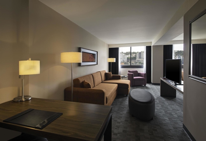 Hotel Sheraton Suites Santa Fe