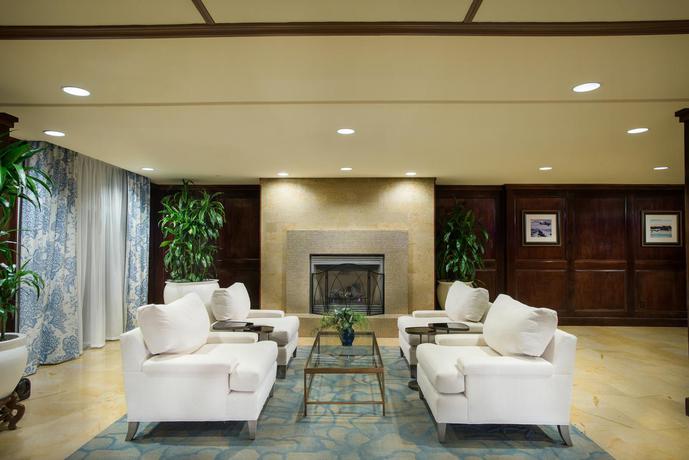 Hotel Shores Resort and Spa