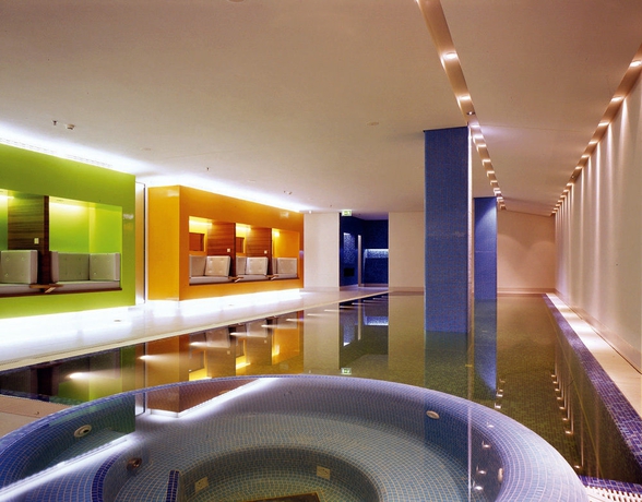 Hotel Side Design 