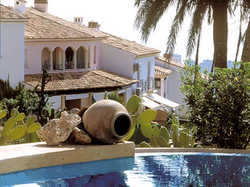 Hotel Sierra Cortina Resort