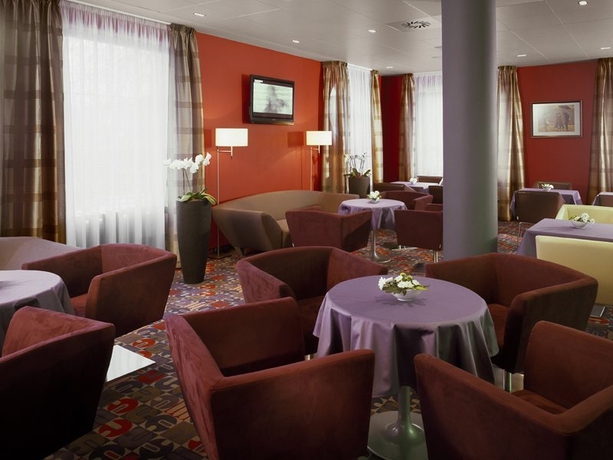 Hotel Silenzio 