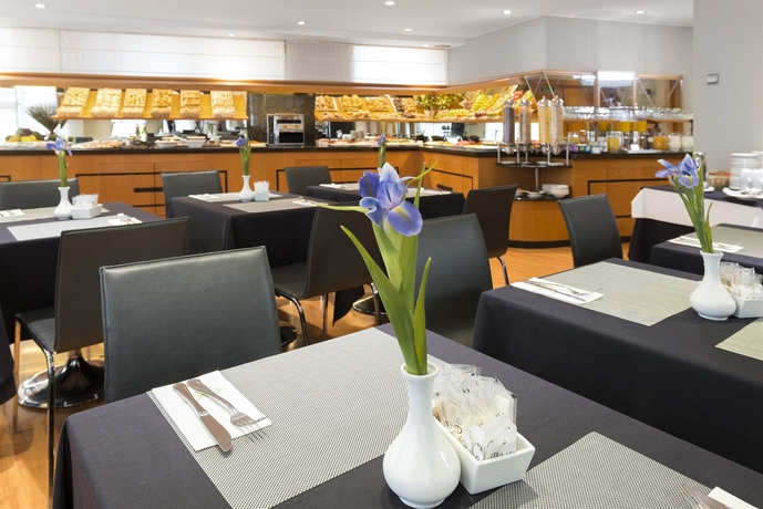 Hotel Silken Puerta Castilla