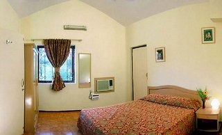 Hotel Silla Goa Resort
