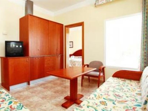 Hotel Sirenis Club Aura