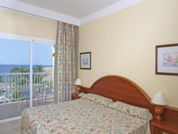 Hotel Sirenis Club Aura