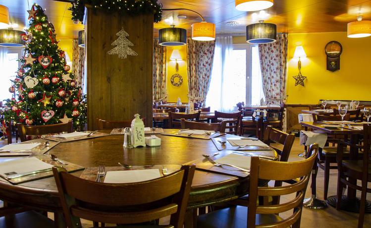 Hotel Ski Plaza