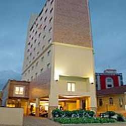 Hotel Slaviero Suites Joinville