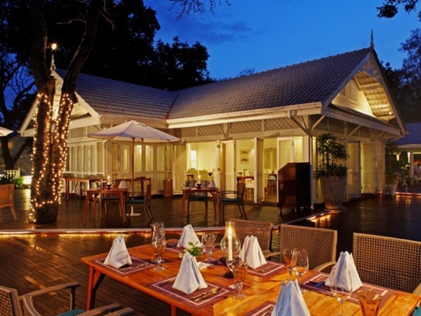 Hotel Sofitel Centara Grand Resort & Villas