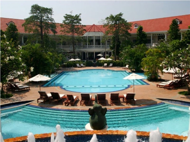 Hotel Sofitel Centara Grand Resort & Villas