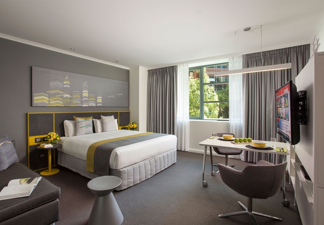 Hotel Somerset St Georges Terrace