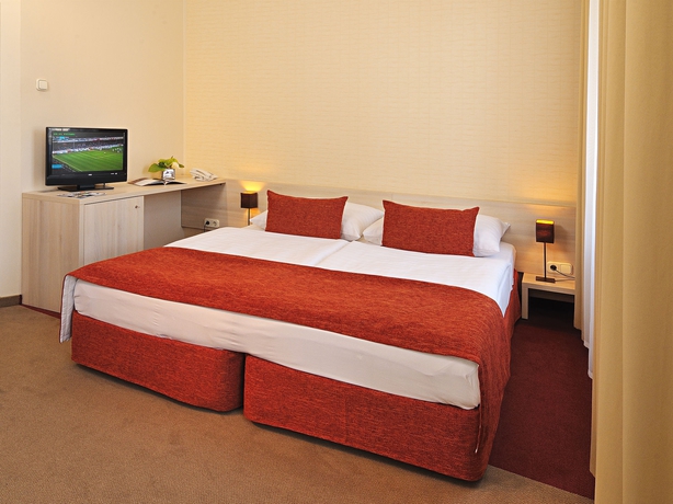 Hotel Star City