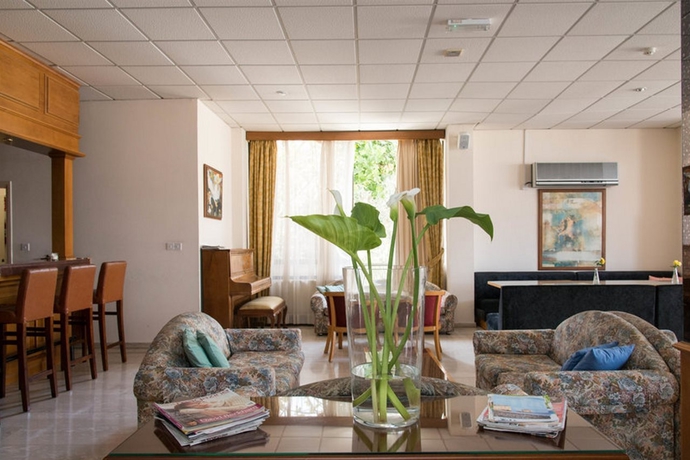 Hotel Stephanos