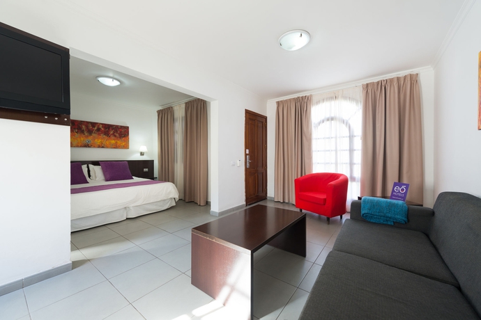 Hotel Suite Jardin Dorado