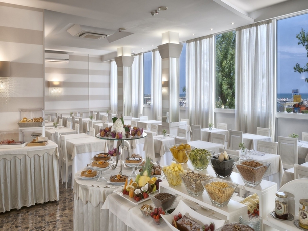 Hotel Suite Litoraneo
