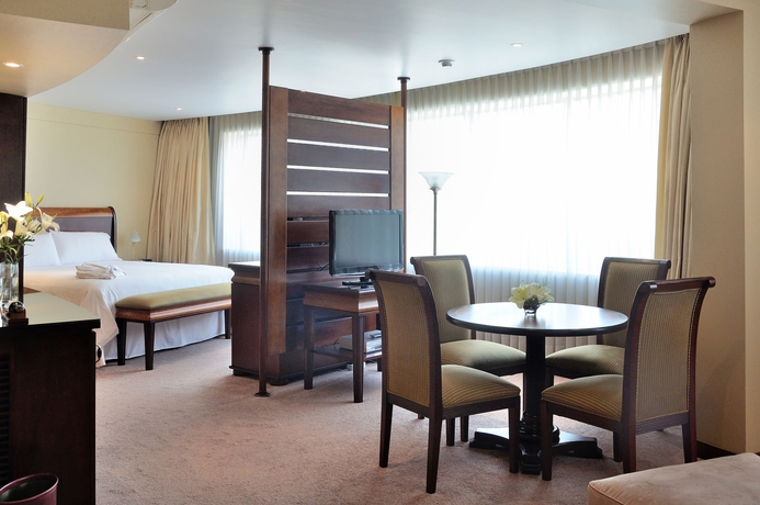 Hotel Suites Camino Real