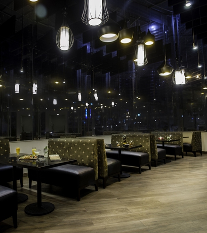 Hotel Suites Camino Real