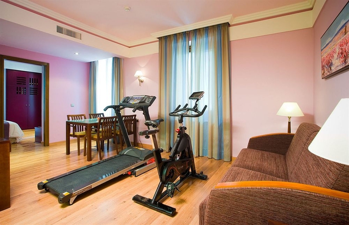Hotel Suites Gran Via 44
