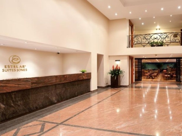 Hotel Suites Jones