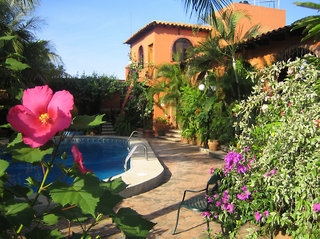 Hotel Suites La Hacienda
