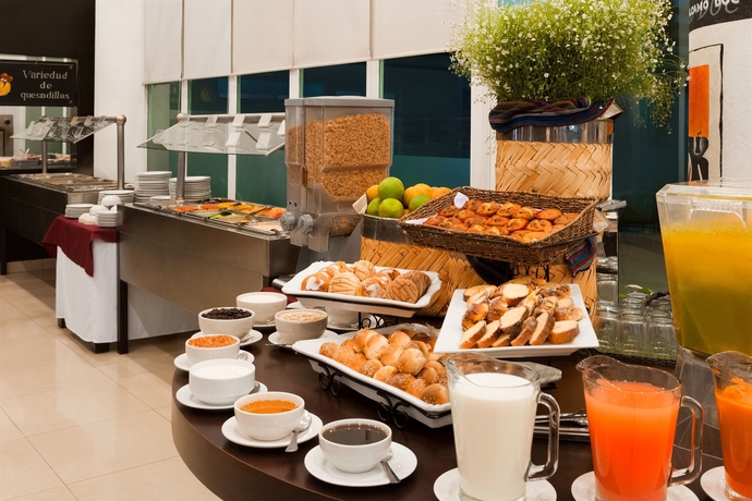 Hotel Suites Mexico Plaza Centro Max
